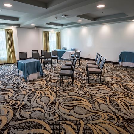 Holiday Inn Queretaro Zona Krystal By Ihg Εξωτερικό φωτογραφία