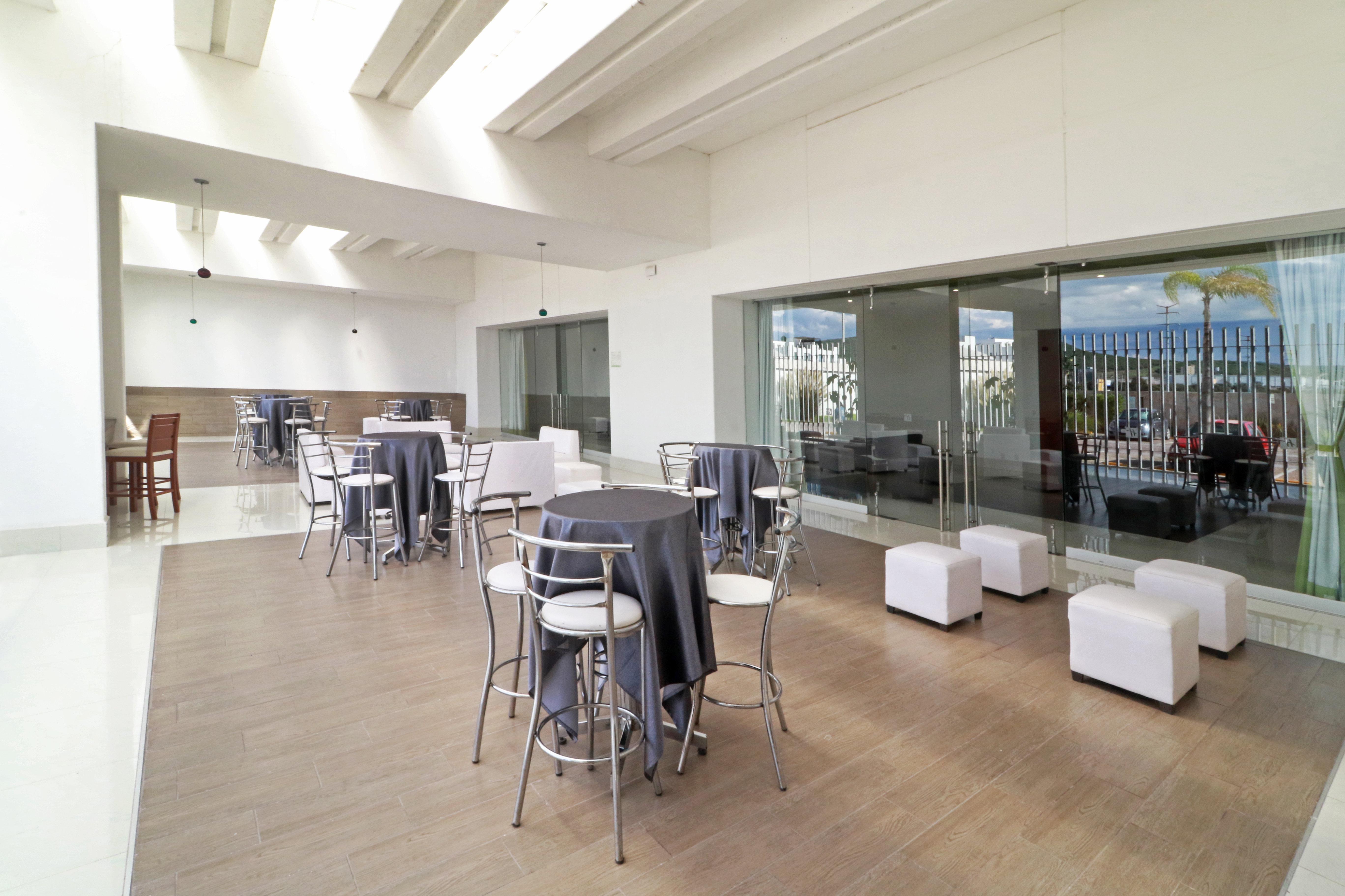 Holiday Inn Queretaro Zona Krystal By Ihg Εξωτερικό φωτογραφία