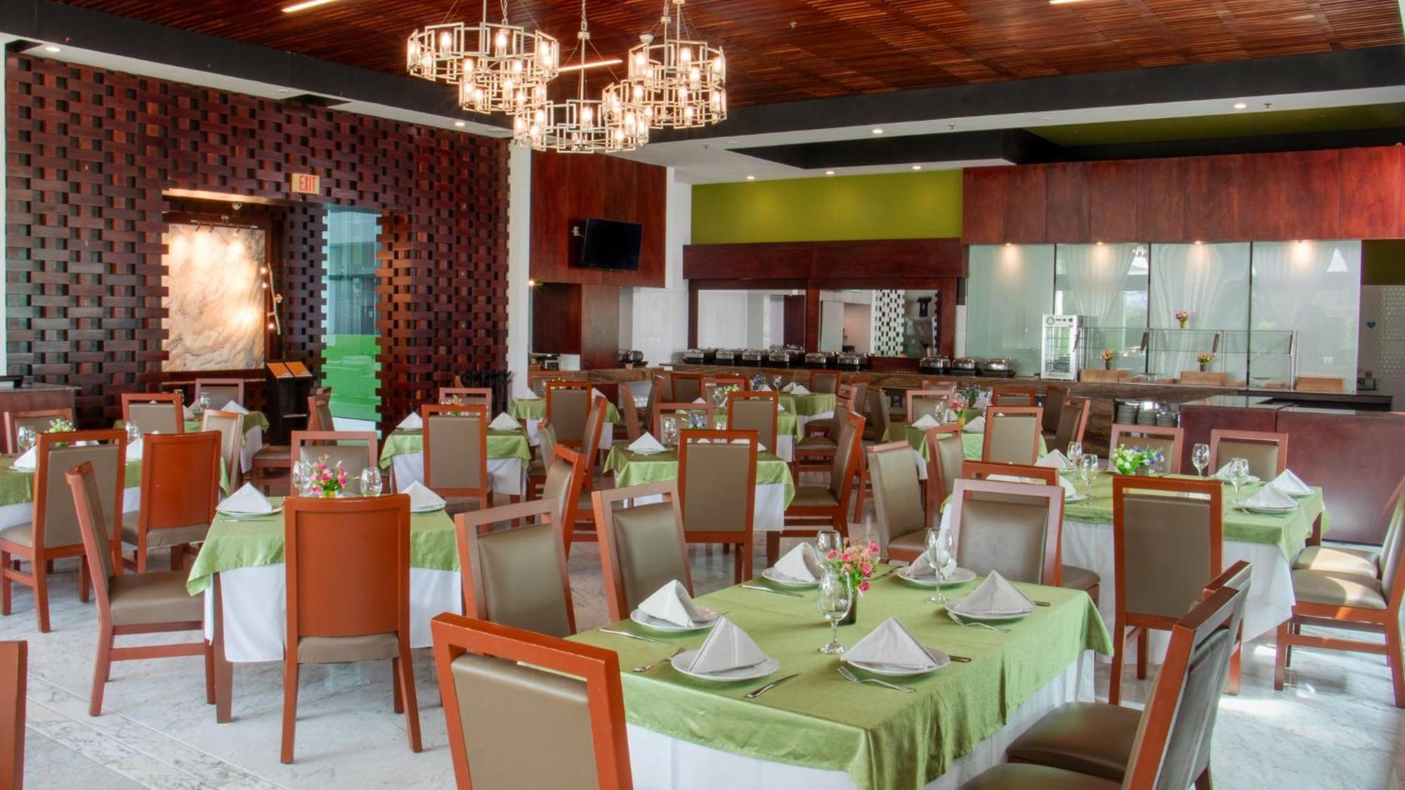 Holiday Inn Queretaro Zona Krystal By Ihg Εξωτερικό φωτογραφία