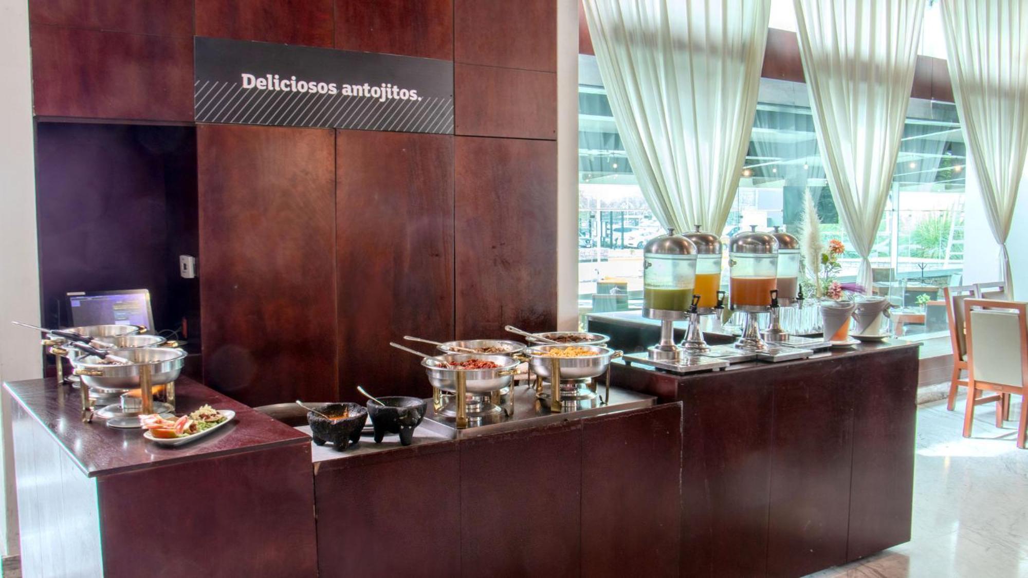 Holiday Inn Queretaro Zona Krystal By Ihg Εξωτερικό φωτογραφία